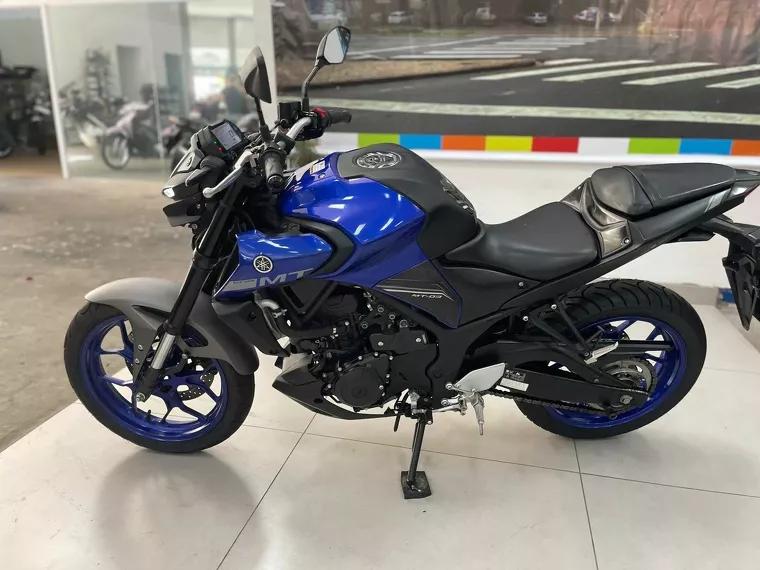 Yamaha MT-03 Azul 11