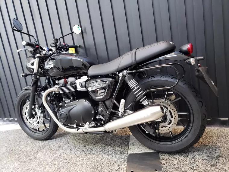 Triumph Speed Twin Preto 18