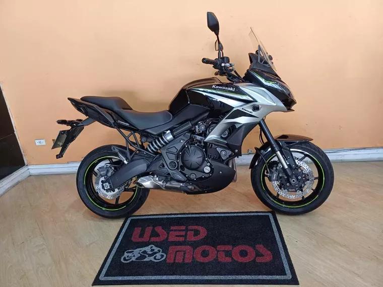 Kawasaki Versys Preto 1