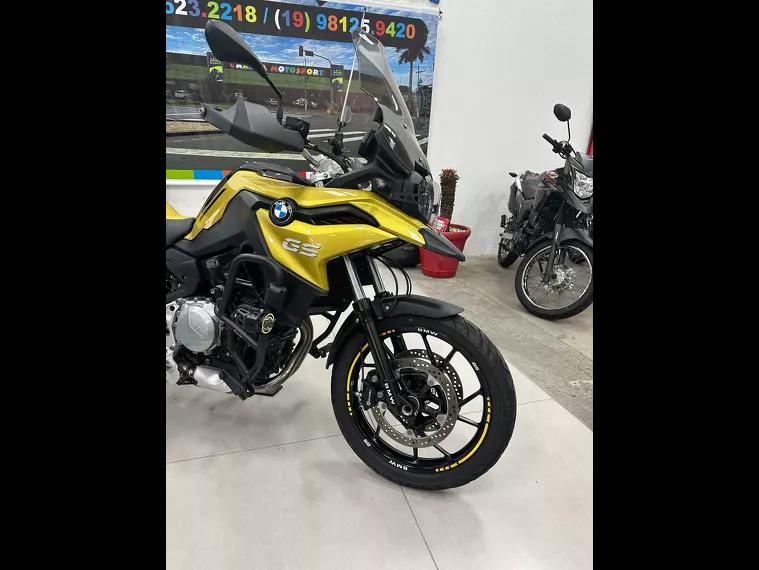 BMW F 750 Amarelo 14