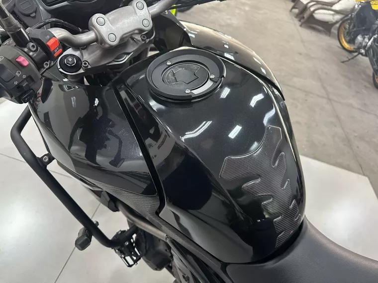 Kawasaki Versys Preto 13