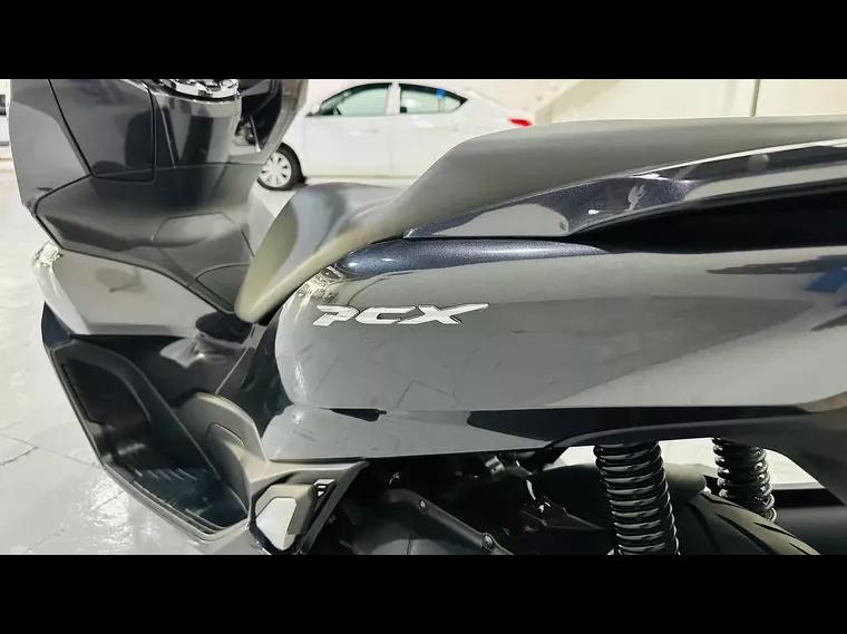 Honda PCX Cinza 11