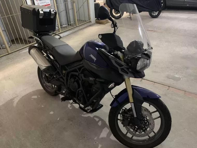 Triumph Tiger 800 Azul 5