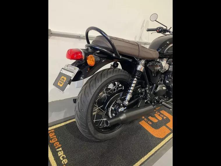 Triumph Bonneville Preto 6