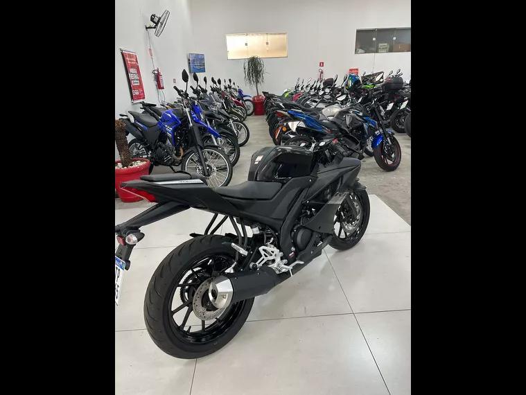 Yamaha YZF R15 Preto 8