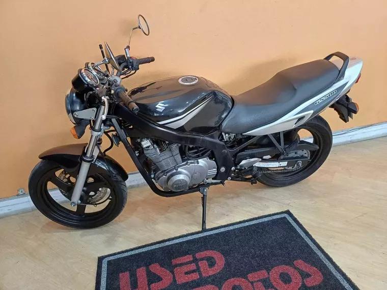 Suzuki GS Preto 8