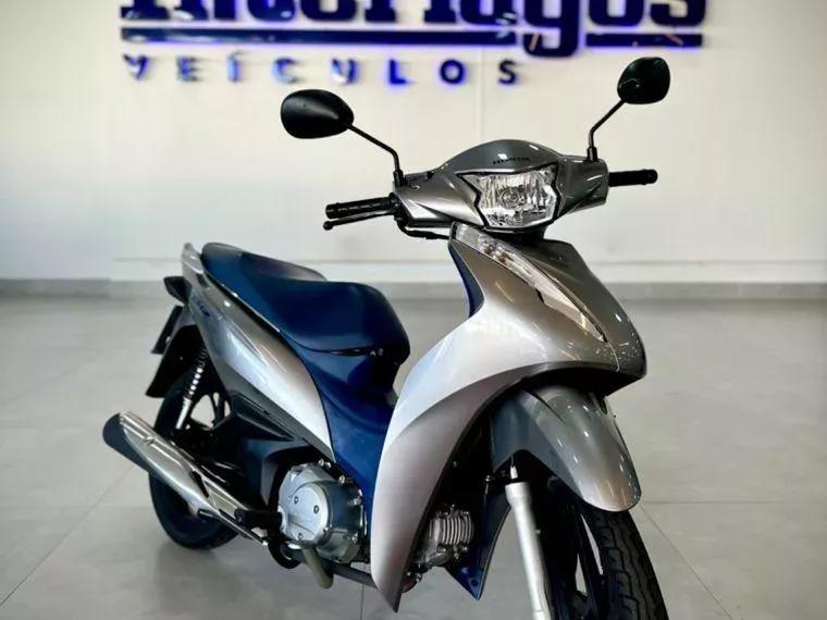 Honda Biz Prata 1