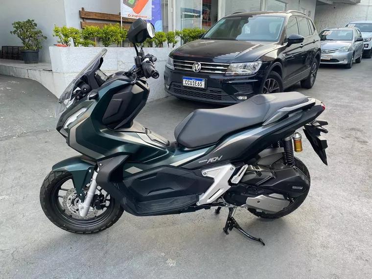 Honda Honda ADV Verde 2