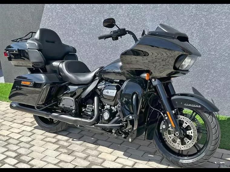 Harley-Davidson Road Glide Preto 8