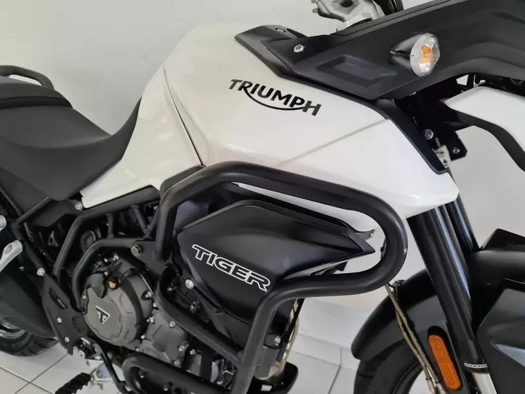 Triumph Tiger 900 Branco 10