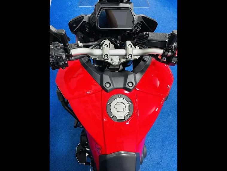 Yamaha MT-09 Vermelho 12