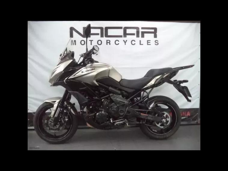 Kawasaki Versys Prata 4