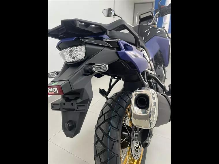 Suzuki V-Strom Preto 14