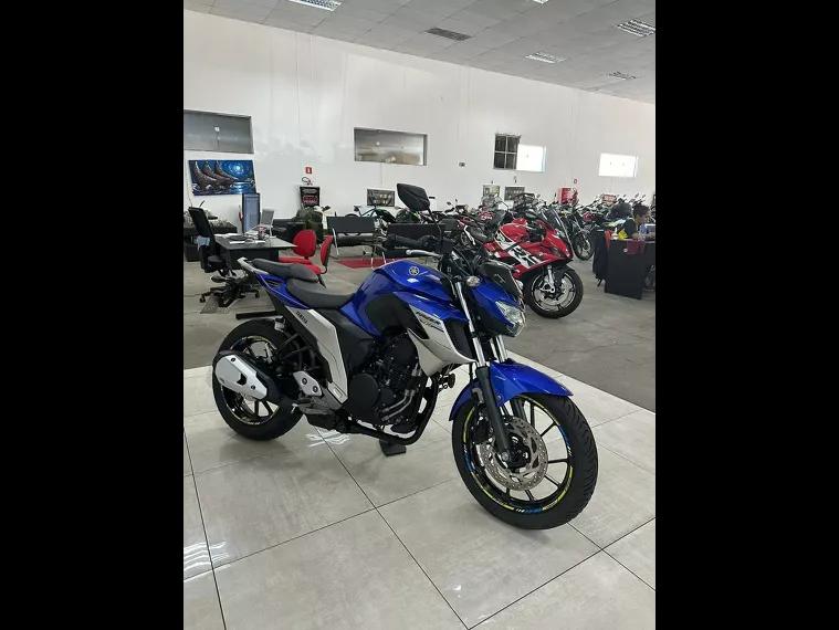 Yamaha Fazer 250 Azul 4