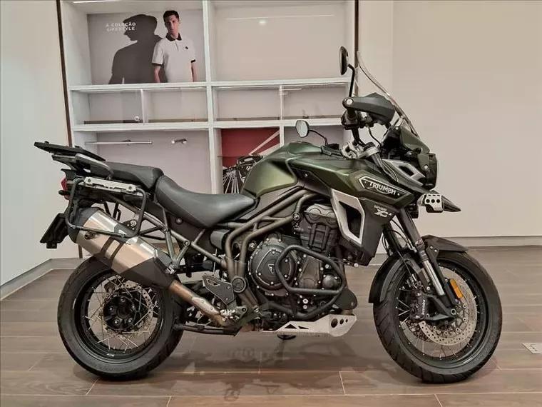 Triumph Tiger 1200 Verde 1