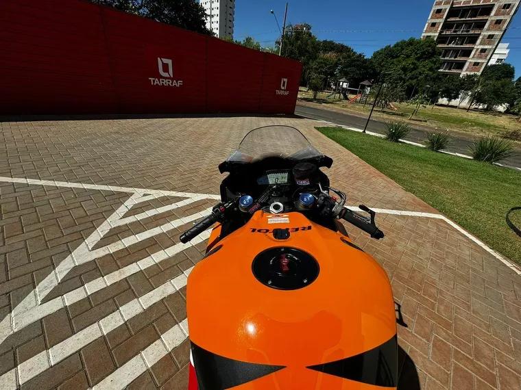 Honda CBR 1000 Laranja 8