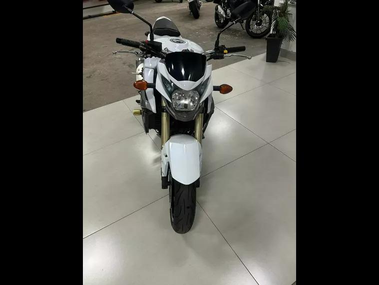 Suzuki GSR Branco 12