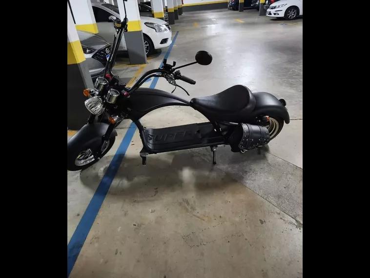 Gloov Scooter X11 Preto 3