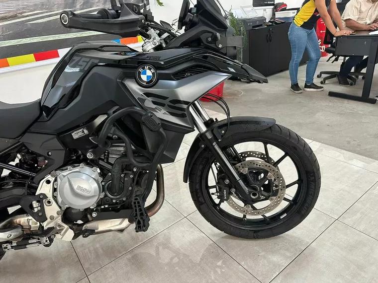 BMW F 750 Preto 23