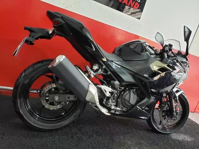 Kawasaki Ninja Preto 3