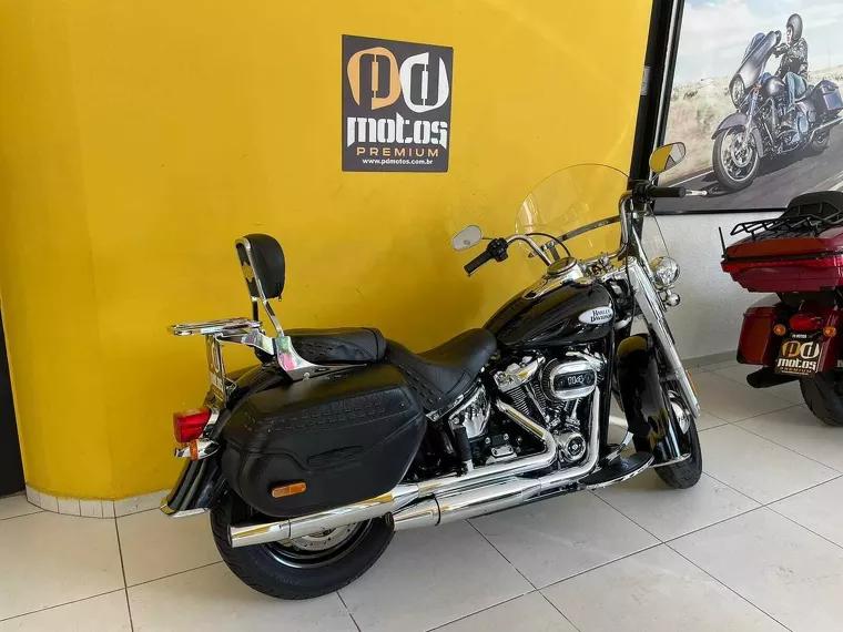 Harley-Davidson Heritage Preto 3