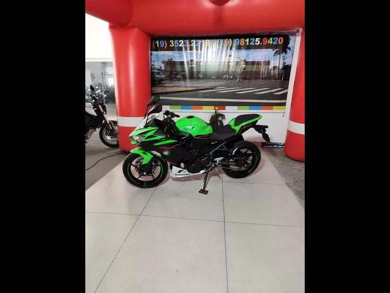 Kawasaki Ninja Verde 9