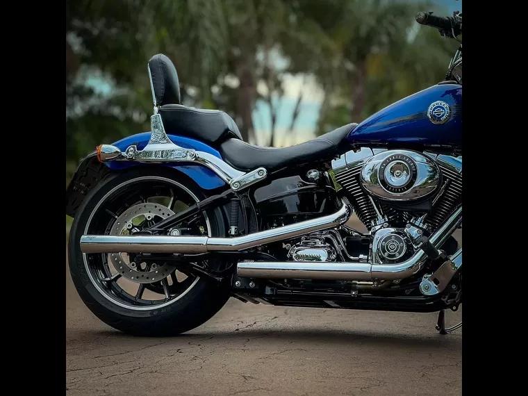 Harley-Davidson Breakout Azul 5