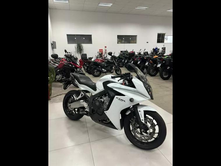 Honda CBR 650 Branco 4