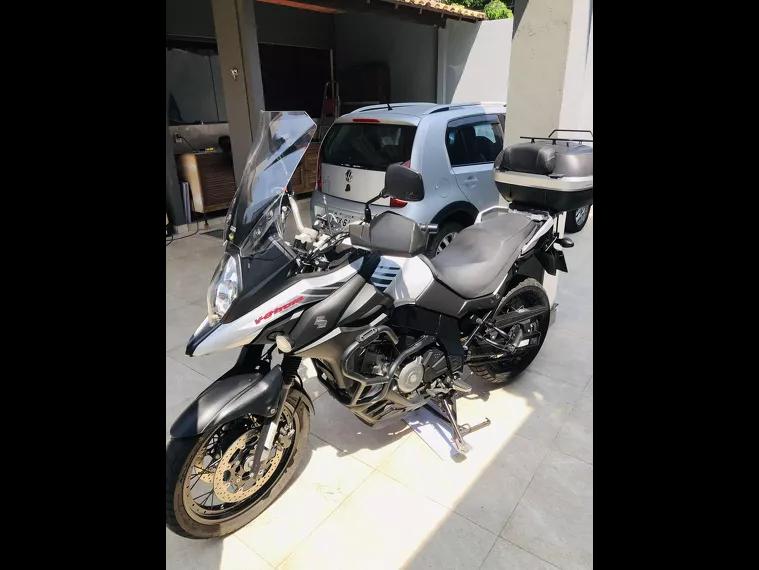 Suzuki V-Strom Branco 4