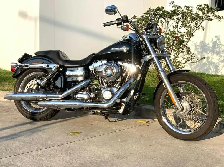 Harley-Davidson Dyna Preto 1