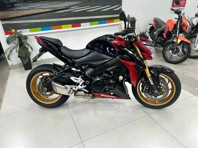 Suzuki GSX-S Preto 4