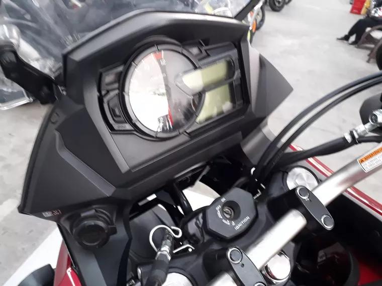 Suzuki V-Strom Vermelho 18