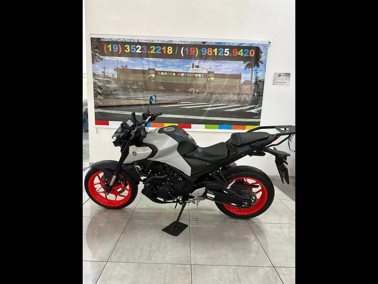 Yamaha MT-03 Preto 4