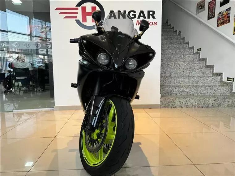 Yamaha YZF R1 Preto 7