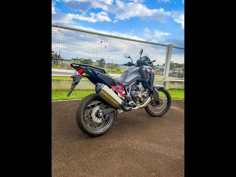 Honda CRF Preto 3