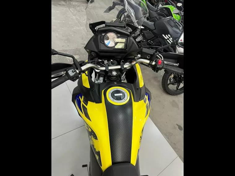 Suzuki V-Strom Amarelo 4