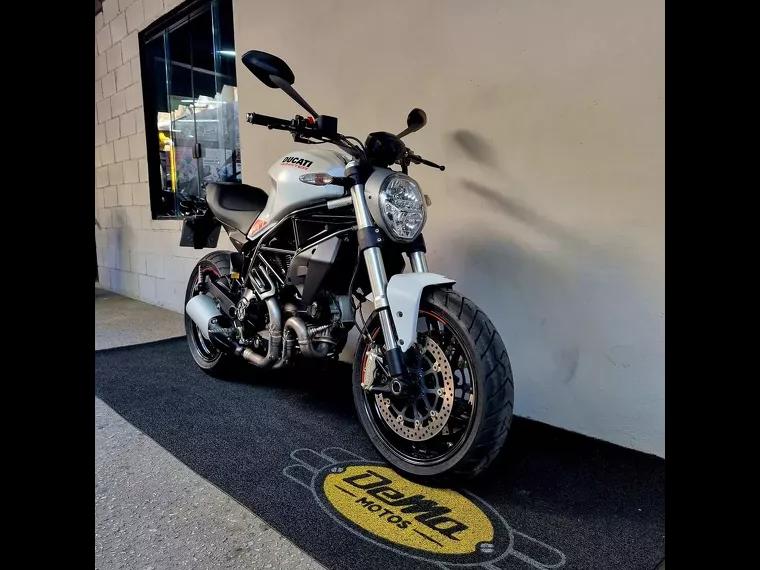 Ducati Monster Branco 2