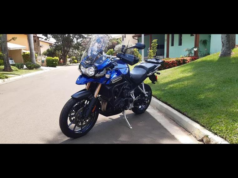 Triumph Tiger 1200 Azul 9