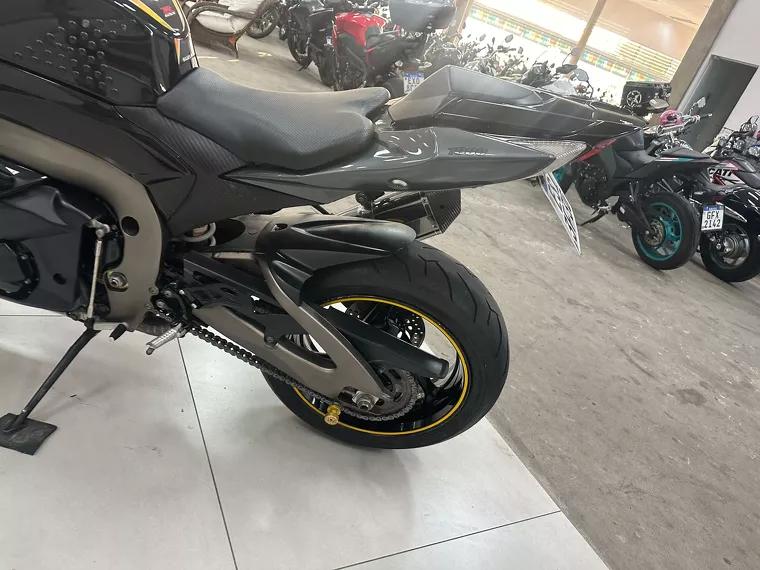 Suzuki GSX-R Preto 9