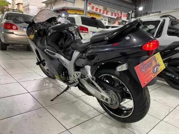 Suzuki GSX 1300 Preto 3