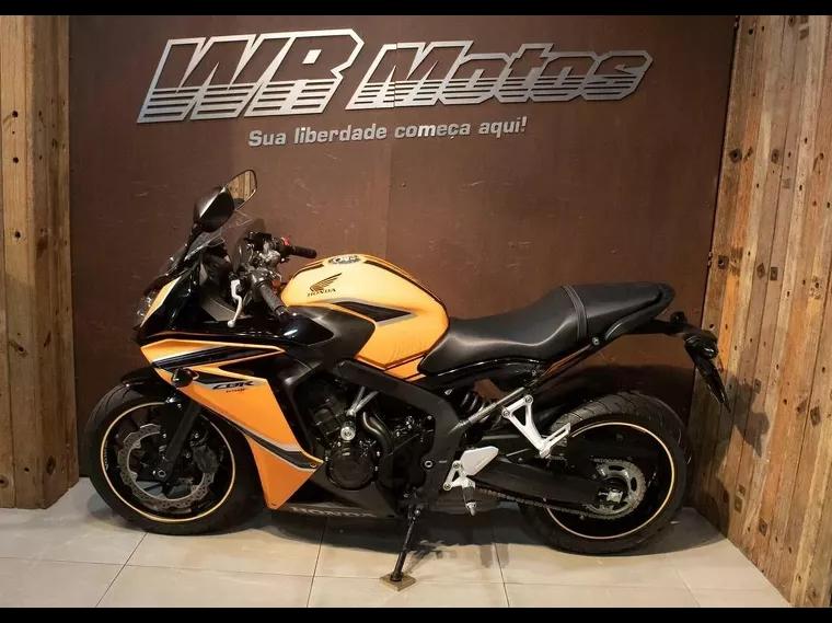 Honda CBR 650 Laranja 2