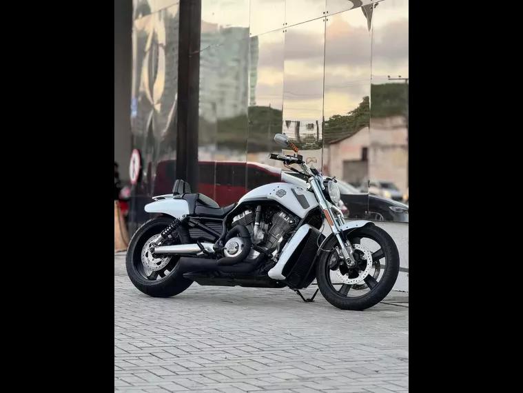 Harley-Davidson V-Rod Branco 9