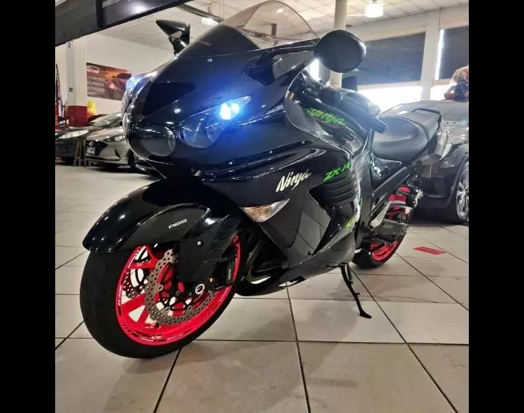 Kawasaki Ninja Preto 2