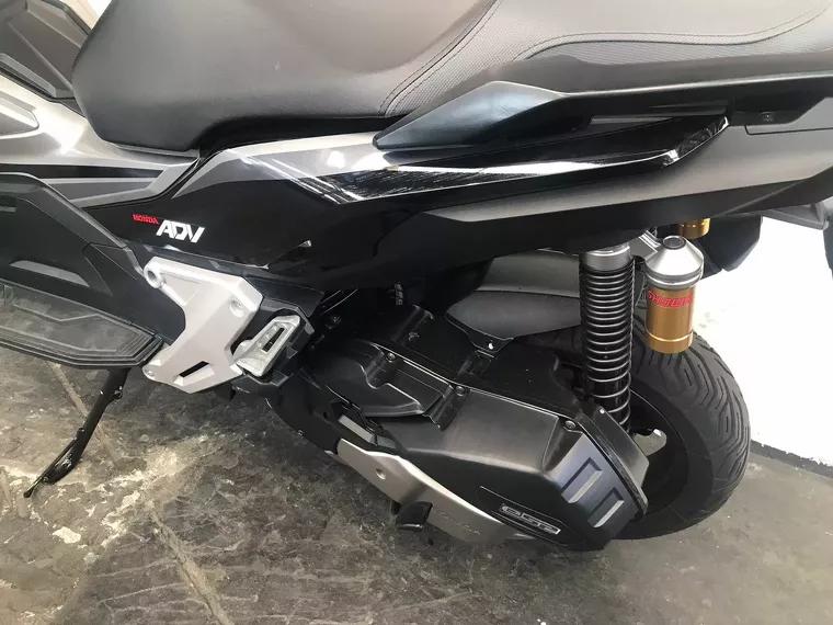 Honda Honda ADV Cinza 5