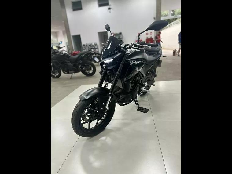 Yamaha MT-03 Preto 8