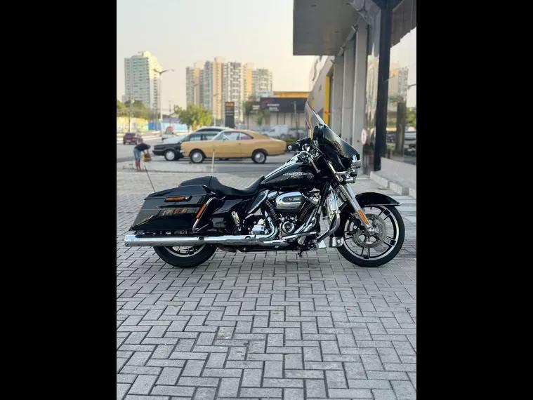 Harley-Davidson Street Glide Preto 1