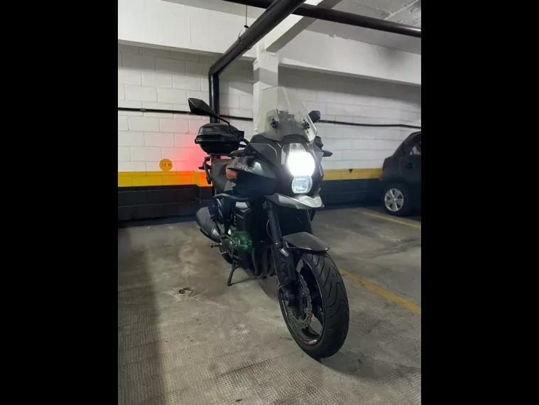 Kawasaki Versys Preto 1