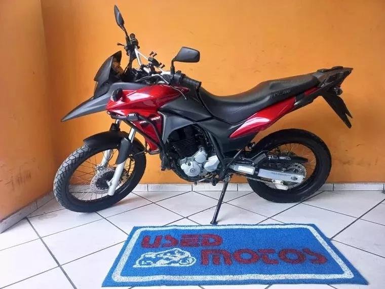 Honda XRE 300 Vermelho 9