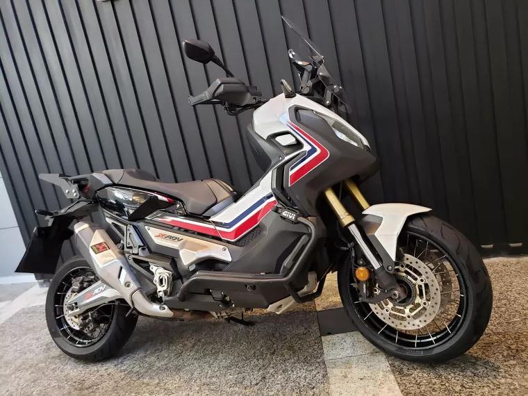 Honda X-Adv Branco 3