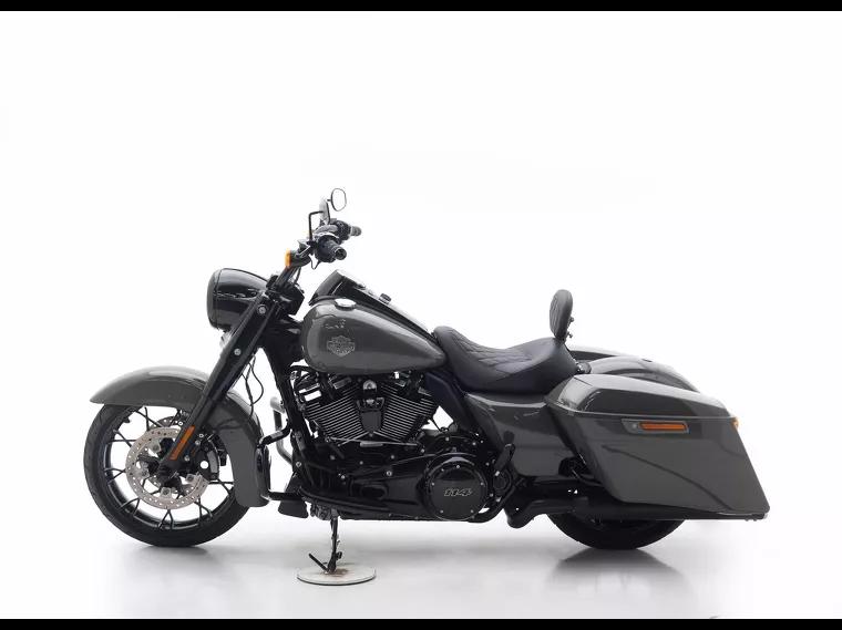 Harley-Davidson Road King Verde 3